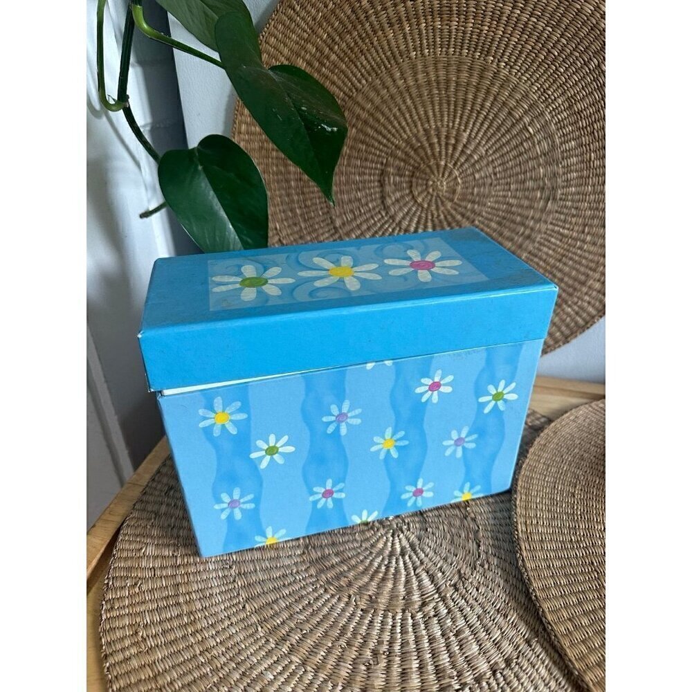 Vintage flower Recipe Storage box
